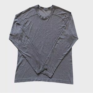 Lululemon Mens Performance Long Sleeve Shirt Size M Gray
